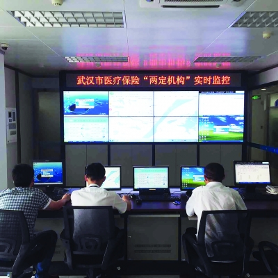 西藏最新药店3000元能套现多少方法分析(最方便真实的西藏急用钱如何提取医保卡里的钱方法)